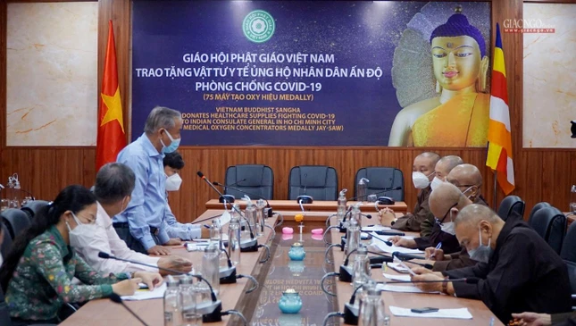 Ông Nguyễn Văn Lưu góp ý kiến tại buổi họp