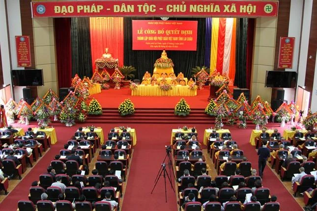 Tháng 3-2015, Phật giáo tỉnh Lai Châu là đơn vị sau cùng được thành lập Ban Trị sự - Ảnh: Phúc Thịnh Tháng 3-2015, Phật giáo tỉnh Lai Châu là đơn vị sau cùng được thành lập Ban Trị sự - Ảnh: Phúc Thịnh