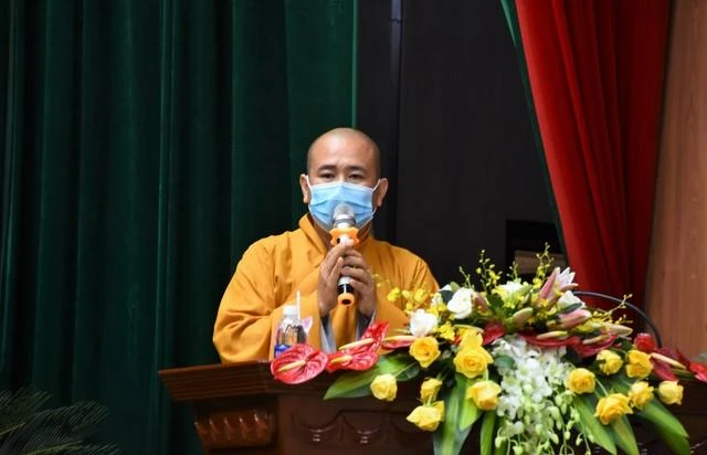 Thượng tọa Thích Thánh Biện, Phó trưởng ban Trị sự GHPGVN huyện Đất Đỏ phát biểu khai mạc