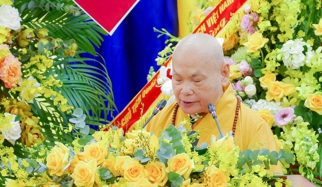 Hòa thượng Thích Thiện Nhơn đọc Diễn văn khai mạc Đại lễ Kỷ niệm 40 năm thành lập GHPGVN tại điểm cầu Trụ sở Ủy ban Trung ương MTTQVN - Hà Nội Hòa thượng Thích Thiện Nhơn đọc Diễn văn khai mạc Đại lễ Kỷ niệm 40 năm thành lập GHPGVN tại điểm cầu Trụ sở Ủy ban Trung ương MTTQVN - Hà Nội