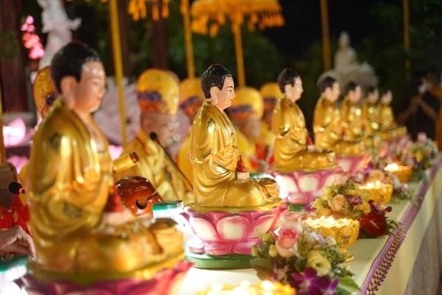 Tôn tượng chư Dược sư Tôn tượng chư Dược sư