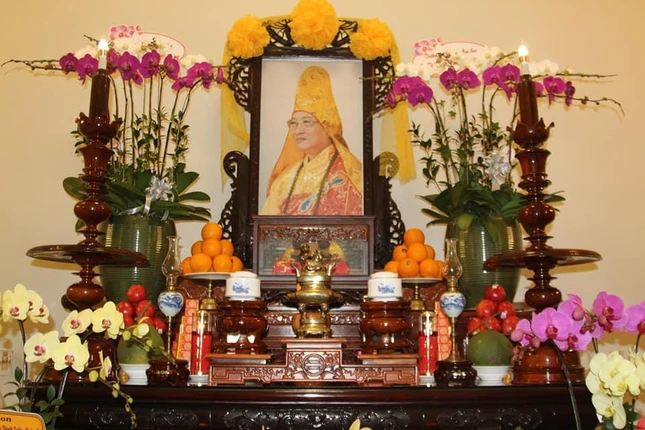 Di ảnh Trường lão Hòa thượng Thích Như Ý tại Tổ đường chùa Linh Sơn Pháp Bảo