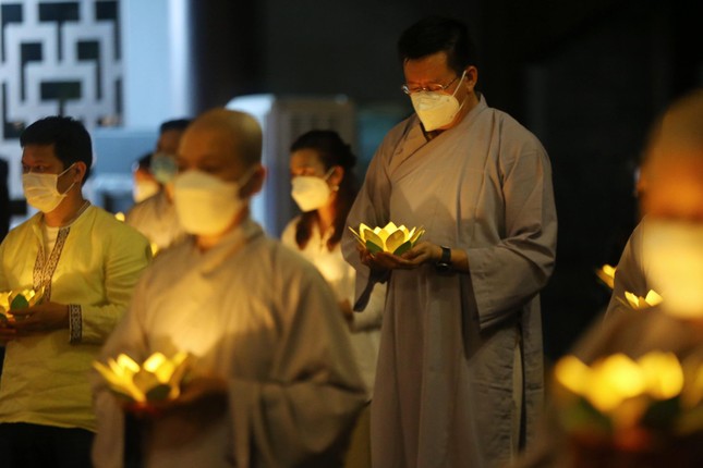 Nguyện chư hương linh được siêu thoát