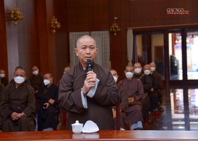 Hòa thượng Thích Hoằng Tri đóng góp ý kiến
