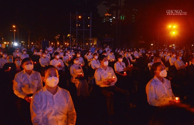 Nguyện cầu chư hương linh được siêu thoát về cõi Tịnh