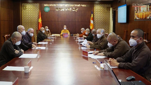 Chư tôn đức Ban Thường trực họp vào sáng 22-11 thảo luận nhiều Phật sự của Phật giáo TP.HCM Chư tôn đức Ban Thường trực họp vào sáng 22-11 thảo luận nhiều Phật sự của Phật giáo TP.HCM