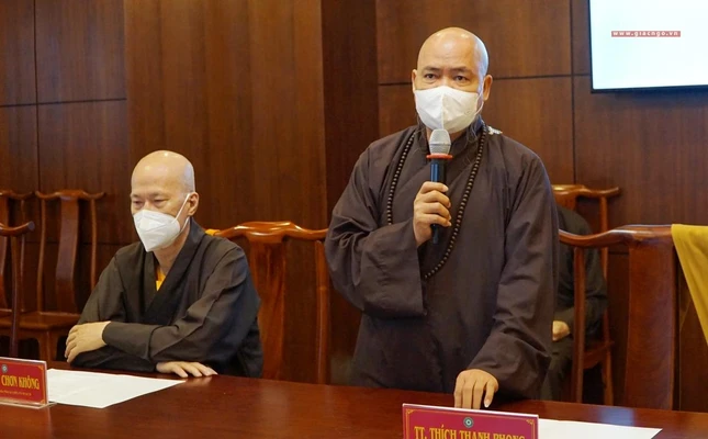 Thượng tọa Thích Thanh Phong báo cáo công tác xây dựng chùa Phổ Quang Thượng tọa Thích Thanh Phong báo cáo công tác xây dựng chùa Phổ Quang