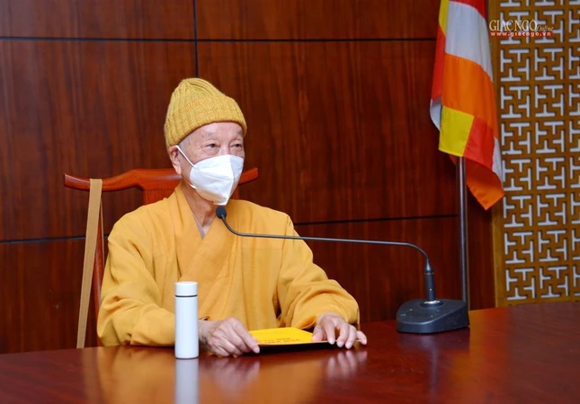 Trưởng lão Hòa thượng Thích Trí Quảng chủ trì buổi họp