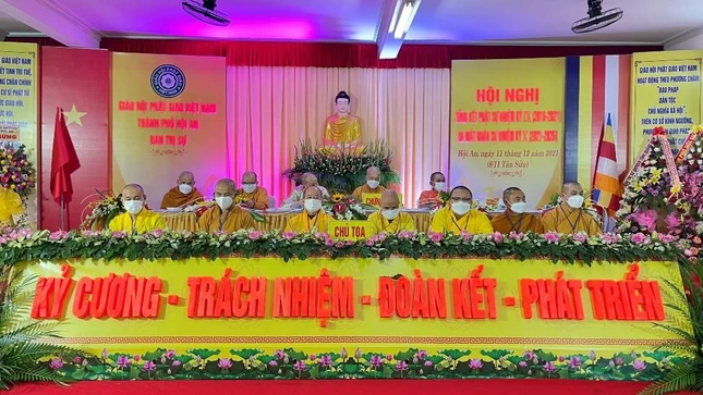 Chư tôn đức chứng minh, chủ tọa hội nghị