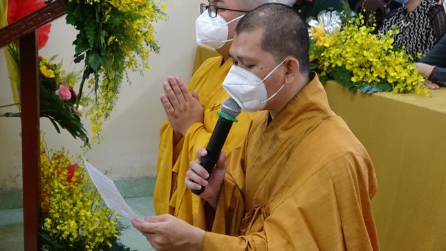 Đại đức Thích An Nguyện, tân trụ trì đã phát nguyện