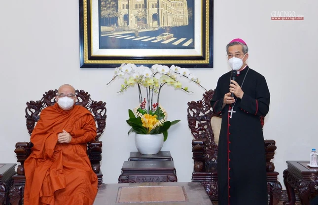 Ngài Tổng Giám mục Giuse Nguyễn Năng đáp từ