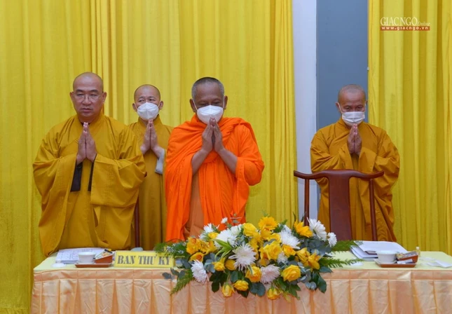 Chư tôn đức Ban Thư ký