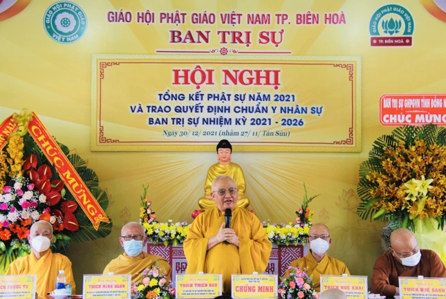 Hòa thượng Thích Thiện Đạo ban đạo từ