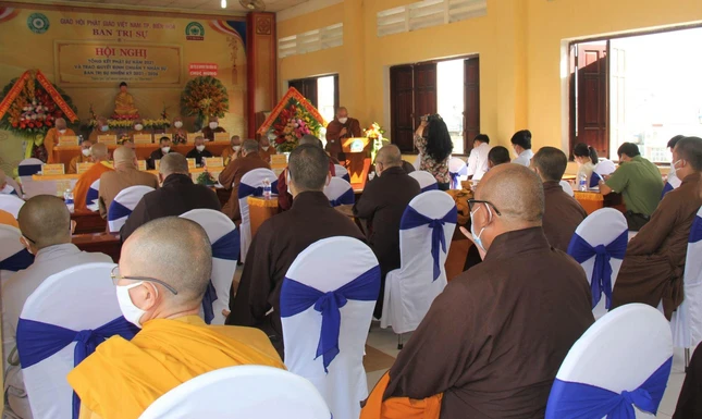 Quang cảnh hội nghị