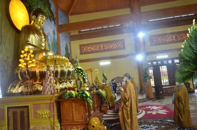 Tôn tượng an vị tại chánh điện chùa Phúc Linh