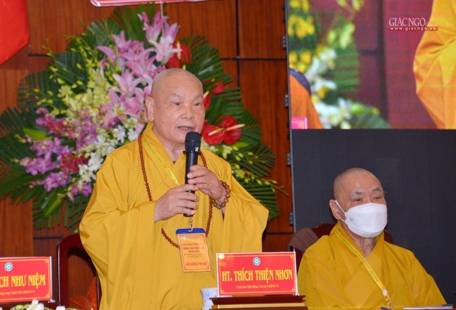 Hòa thượng Thích Thiện Nhơn phát biểu chỉ đạo tại hội nghị Hòa thượng Thích Thiện Nhơn phát biểu chỉ đạo tại hội nghị