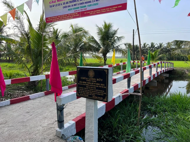 Cầu số 44 của chùa Long Bửu được đưa vào sử dụng - Ảnh: L.B