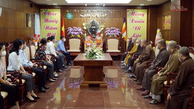 Chư tôn đức Ban Trị sự GHPGVN TP.HCM tiếp đoàn Quận ủy, HĐND, UBND, Ủy ban MTTQVN quận Tân Bình Chư tôn đức Ban Trị sự GHPGVN TP.HCM tiếp đoàn Quận ủy, HĐND, UBND, Ủy ban MTTQVN quận Tân Bình