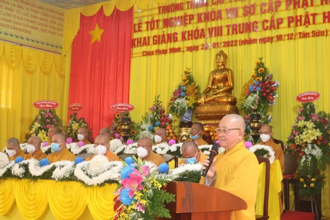 Hòa thượng Thích Minh Thiện phát biểu tại buổi lễ