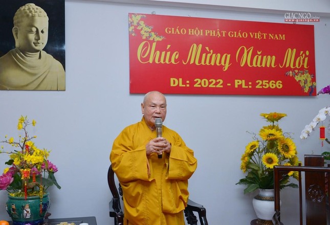 Hòa thượng Thích Thiện Nhơn chúc Tết đến chư tôn đức Hội đồng Trị sự, lãnh đạo các Ban, Viện Trung ương, Văn phòng II Trung ương Giáo hội