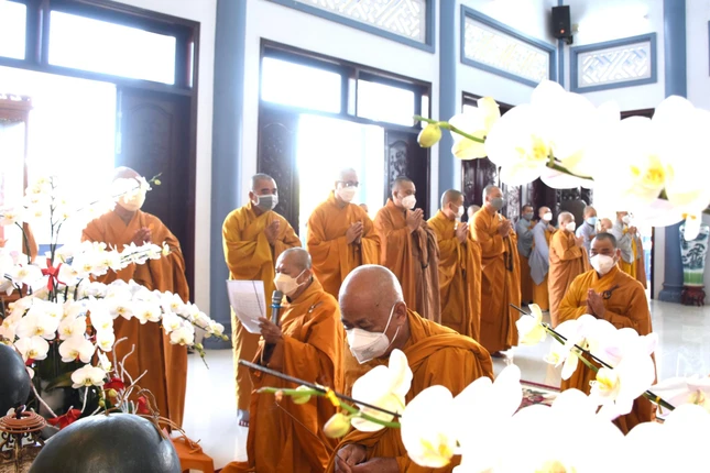 Thành kính tưởng niệm, tri ân công hạnh của cố Hòa thượng