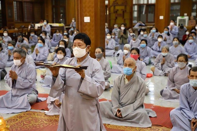 Pháp hội Dược Sư đáp ứng nhu cầu tín ngưỡng, tâm linh trong tinh thần chánh tín đạo Phật của người Phật tử Pháp hội Dược Sư đáp ứng nhu cầu tín ngưỡng, tâm linh trong tinh thần chánh tín đạo Phật của người Phật tử