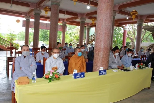 Đại biểu tham dự hội nghị