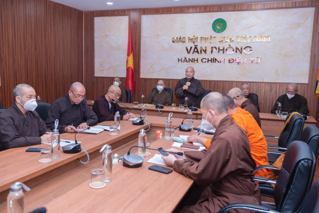 Hòa thượng Thích Thiện Nhơn chủ trì buổi họp của Ban Chỉ đạo - Ảnh: Đăng Huy Hòa thượng Thích Thiện Nhơn chủ trì buổi họp của Ban Chỉ đạo - Ảnh: Đăng Huy