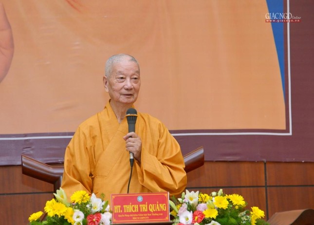 Trưởng lão Hòa thượng Thích Trí Quảng chủ trì buổi họp Trưởng lão Hòa thượng Thích Trí Quảng chủ trì buổi họp