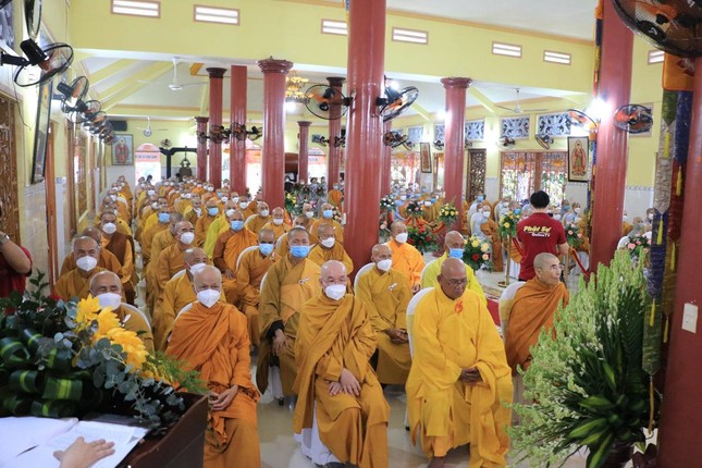 Chư tôn đức tham dự lễ an vị tôn tượng Tổ sư khai sơn tông phong Tịnh Độ Non Bồng Chư tôn đức tham dự lễ an vị tôn tượng Tổ sư khai sơn tông phong Tịnh Độ Non Bồng