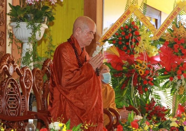 Hòa thượng Thích Minh Thông đạo từ