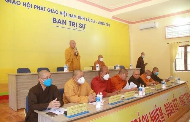 Hòa thượng Thích Quảng Hiển chủ trì buổi họp