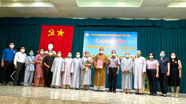 Đoàn Phật giáo TP.Vũng Tàu nhận thư cảm ơn của Ủy ban MTTQVN TP.Vũng Tàu