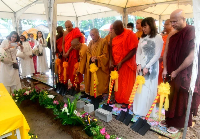 Lễ động thổ xây chùa Việt Nam - SriLanka tại Colombo, Sri Lanka
