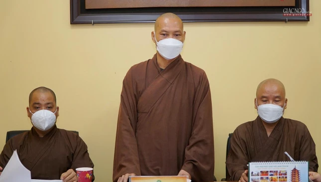 Thượng tọa Thích Trí Chơn phát biểu khai mạc buổi họp