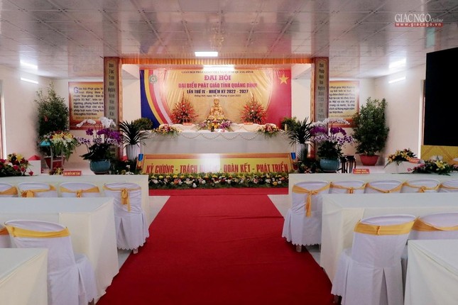 Hội trường, nơi diễn ra Đại hội đại biểu Phật giáo tỉnh Quảng Bình lần thứ IV