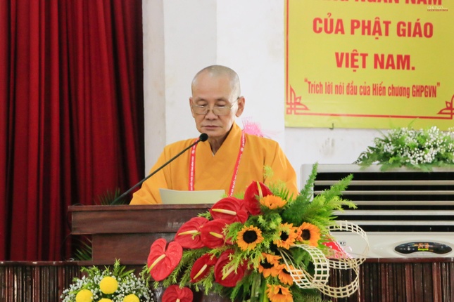 Hòa thượng Thích Chơn Minh phát biểu khai mạc