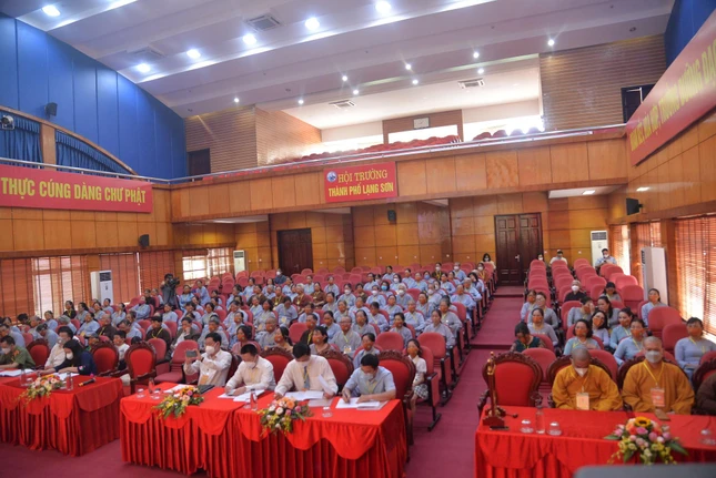 Đại biểu tham dự phiên trù bị đại hội