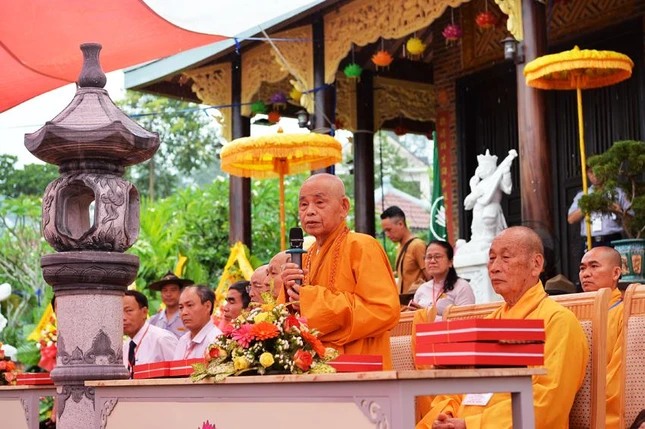 Hòa thượng Thích Đức Thanh đạo từ