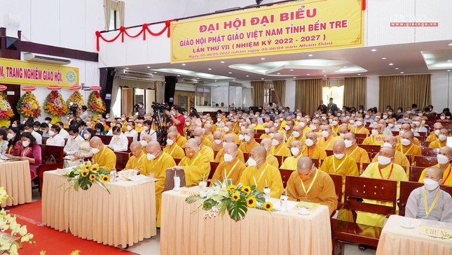 Đại biểu tham dự Đại hội đại biểu Phật giáo tỉnh Bến Tre lần thứ VII