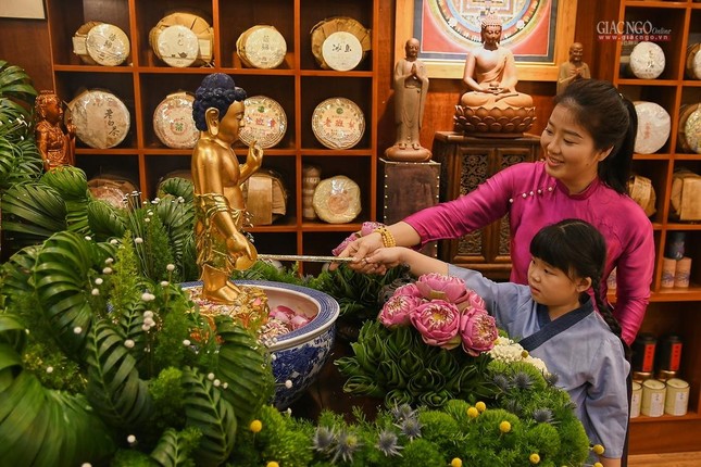 Phật tử Tắm Phật Phật tử Tắm Phật