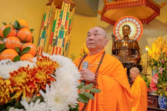 Hòa thượng Trưởng ban Trị sự kiêm Trưởng ban Tăng sự GHPGVN tỉnh Lâm Đồng đã chia sẻ về ý nghĩa của an cư