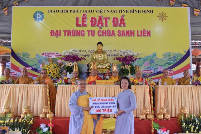 Cúng dường xây dựng chùa Sanh Liên