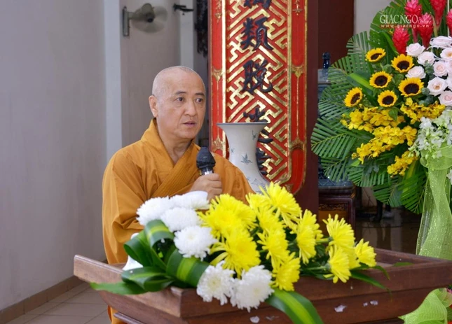 Hòa thượng Thích Huệ Thông phát biểu cảm tạ