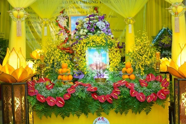 Giác linh đường tại tịnh xá Ngọc Nguyên