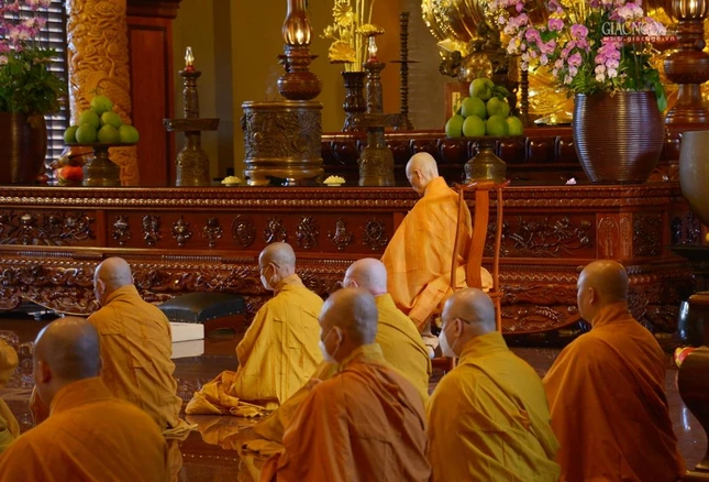 Giới luật được nhấn mạnh là biểu hiện của thọ mạng Chánh pháp