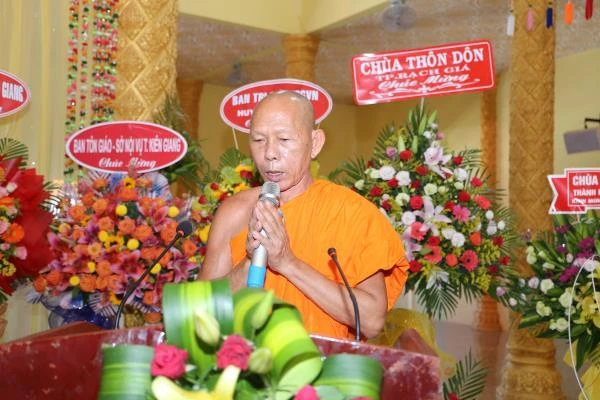 Hoà thượng Danh Đổng phát biểu