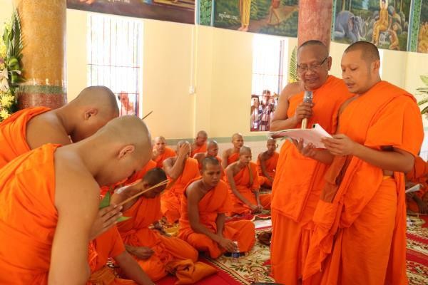 Nghi thức tại giới đàn biệt truyền Hệ phái Phật giáo Nam tông Khmer