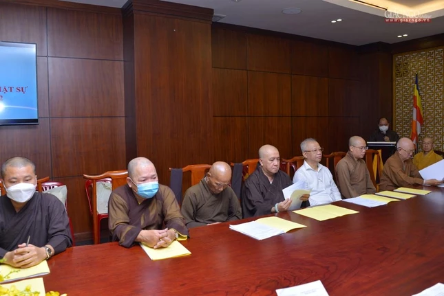 Thành viên Ban Pháp chế dự hội nghị