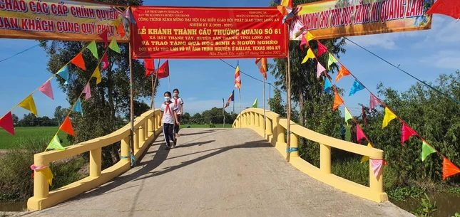 Đưa vào sử dụng cây cầu Thường Quang số 62 - Ảnh: TQ